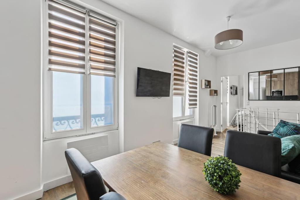 03 Tour Eiffel Appartement Pour 7 Personnes Paris Ngoại thất bức ảnh